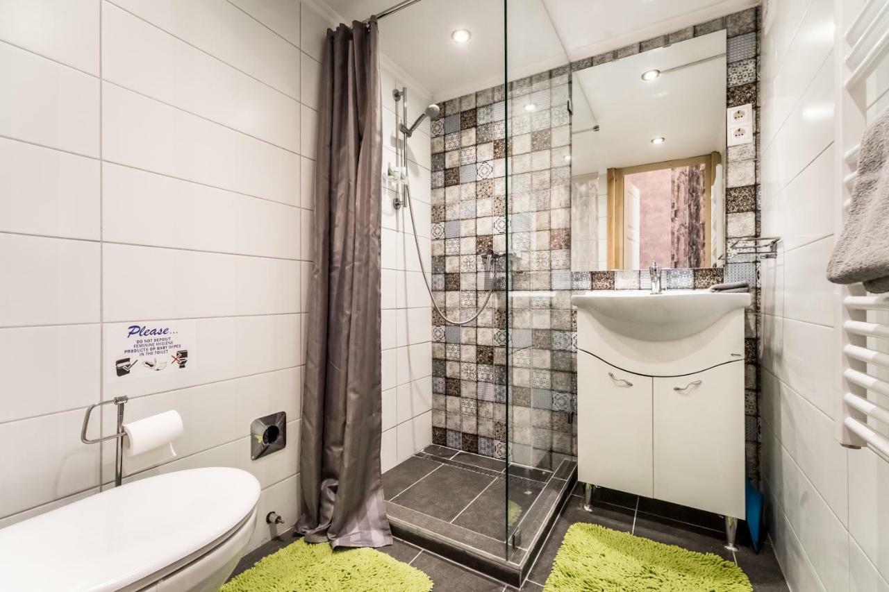 Bpr Little Attractico Apartment Budapeste Exterior foto